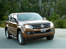 Фото Volkswagen Amarok 4-дв.  №10